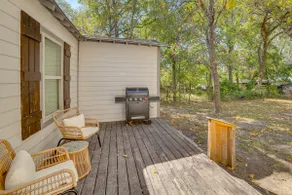 Walk to East Texas A&M! Home w/ Pet-Friendly Yard - Image 3
