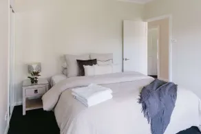 Semillon Retreat - Image 4