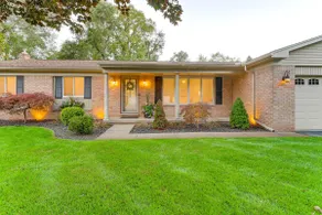 2 Mi to Dtwn Brighton: Updated Home w/ Fenced Yard - Image 5