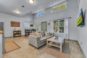 2 BR Lodge | Hot Tub | Fire Pit | Near Wineries! - Image 4