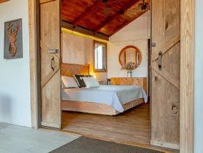 Lakefront Cabin | Cowboy Pool | Lake Bastrop - Image 3