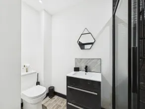 Darlington Town Centre 1 Bedroom Modern Apartment - Image 2
