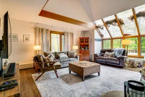 6 Mi to Okemo! Family Townhome in Lakeside Resort - Image 5