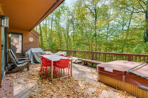 6 Mi to Okemo! Family Townhome in Lakeside Resort - Image 3