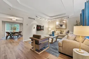 Spacious 4BR, 2 Living Rooms Family & Pet Friendly - Image 2