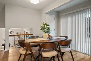 Spacious 4BR, 2 Living Rooms Family & Pet Friendly - Image 3