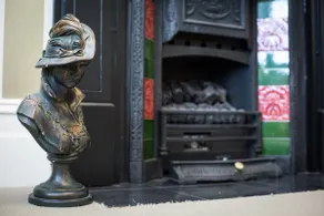 No 1 Errard Boutique Accommodation - Image 4