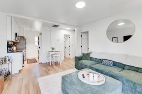 The Nest | Cool & Quaint 2BR Getaway - Image 4
