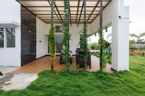 The Blue Orchard Private Pool Garden 1hr HSR - Image 3
