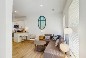 Modern 3BR pet-friendly resort cottage w/ poo - Image 5