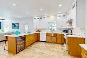 Beautiful Estate on Millers Bayou with Free WiFi G - Image 4
