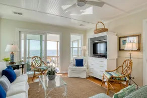 Newly Renovated Oceanfront Home w/ Private Beach - Image 5