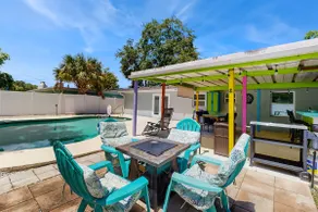 Bright Pinellas Park Getaway w/ Private Pool! - Image 4