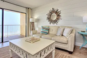 Extraordinary beachfront condo with Gulf view and - Image 3