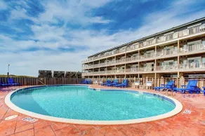 1BR Oceanfront 3rd-Floor | Balcony | Pool - Image 3