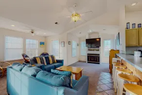 6BR Dog friendly w/mini golf, pool/hot tub, &game - Image 5