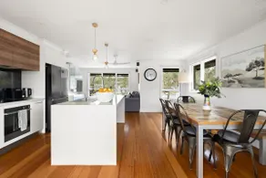 Relaxed Bayside Stay with Outdoor Space - Image 2