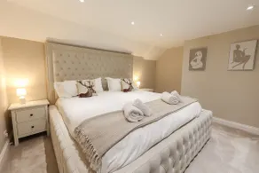 Calton Moor House Extra night free - Image 4