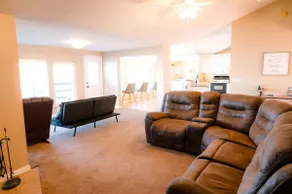 Lozano Lake House - Image 5
