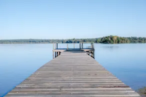 Lozano Lake House - Image 3