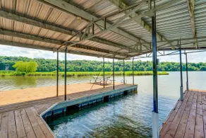 Ozarks Waterfront Home w/ Dock & Marina Access - Image 2