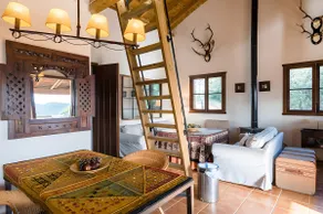 Tres Sierras Rural House - Image 5