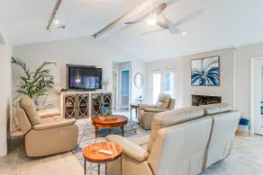 Near Beach! St Simons Island Gem in Golf Community - Image 3