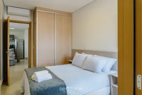 Apt in a Condo w/ Pool and Gym GRLA1503 - Image 4