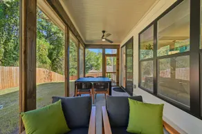 New Modern Luxurious Woodland Retreat home - Image 4