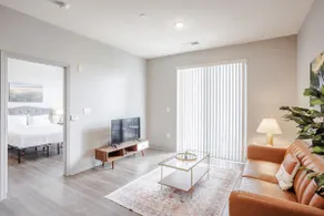Stylish 1BR/1BA CozySuites at the Banks - Image 2