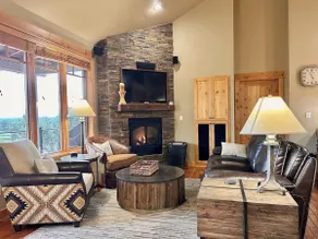 Juniper Cabin: 3BD Cabin at Brasada Ranch Resort - Image 2