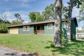 Ozark Getaway Near Roaring River & Fishing - Image 3