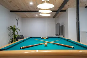 Pool table - Le chalet au bord du lac - Image 2