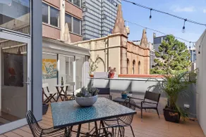 City Escape - Split Level City Loft & Balcony - Image 5