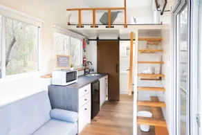 Hidden Camp's Loft House by Tiny Away - Image 5