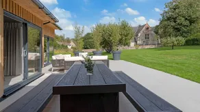 Lambs Lawn, Near Bath - Image 4