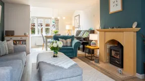 Old Orchard Cottage in Moreton-in-Marsh, Cotswolds - Image 3