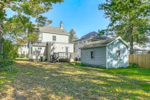 Walk to Main Street! Updated Norwich Home - Image 2