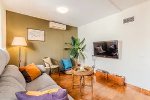 Comfortable and family-friendly · Fully equipped kitchen + Wi-Fi (Nid) - Image 5