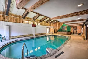 Fishing Pond + Pool! Resort Retreat in Wilmington - Image 4