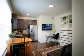 Stylish Retreat in Parker Near Hwy, Parks & Dining - Image 2