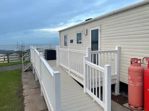 Cabin - Sleeps 4 - Pets Ok - Balcony - Parking - Image 5
