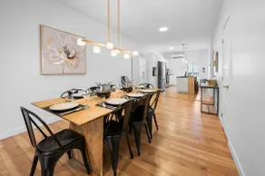 Spacious 1300sf Apt + 2 Parking Spaces + WiFi + AC - Image 3