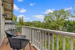 NAU/DT | Elevated 2 bdrm | AC | Dog Friendly - Image 2