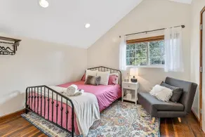 NAU/DT | Elevated 2 bdrm | AC | Dog Friendly - Image 3