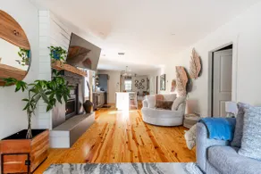 NEW: Cozy One Level w/ Hot Tub in Kerhonkson - Image 3