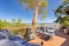 Madrona Beach House by AvantStay | Waterfront Home - Image 4