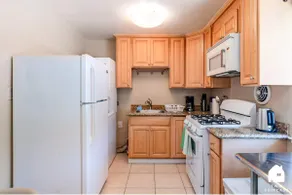 New Modern 2BR Home | Near UC & Parks + Parking - Image 4