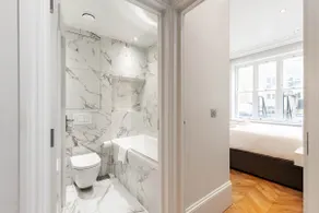 1BR luxury apartment in Covent Garden with a/c - Image 5