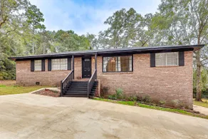 Great for Families! Remodeled Jackson Home - Image 4